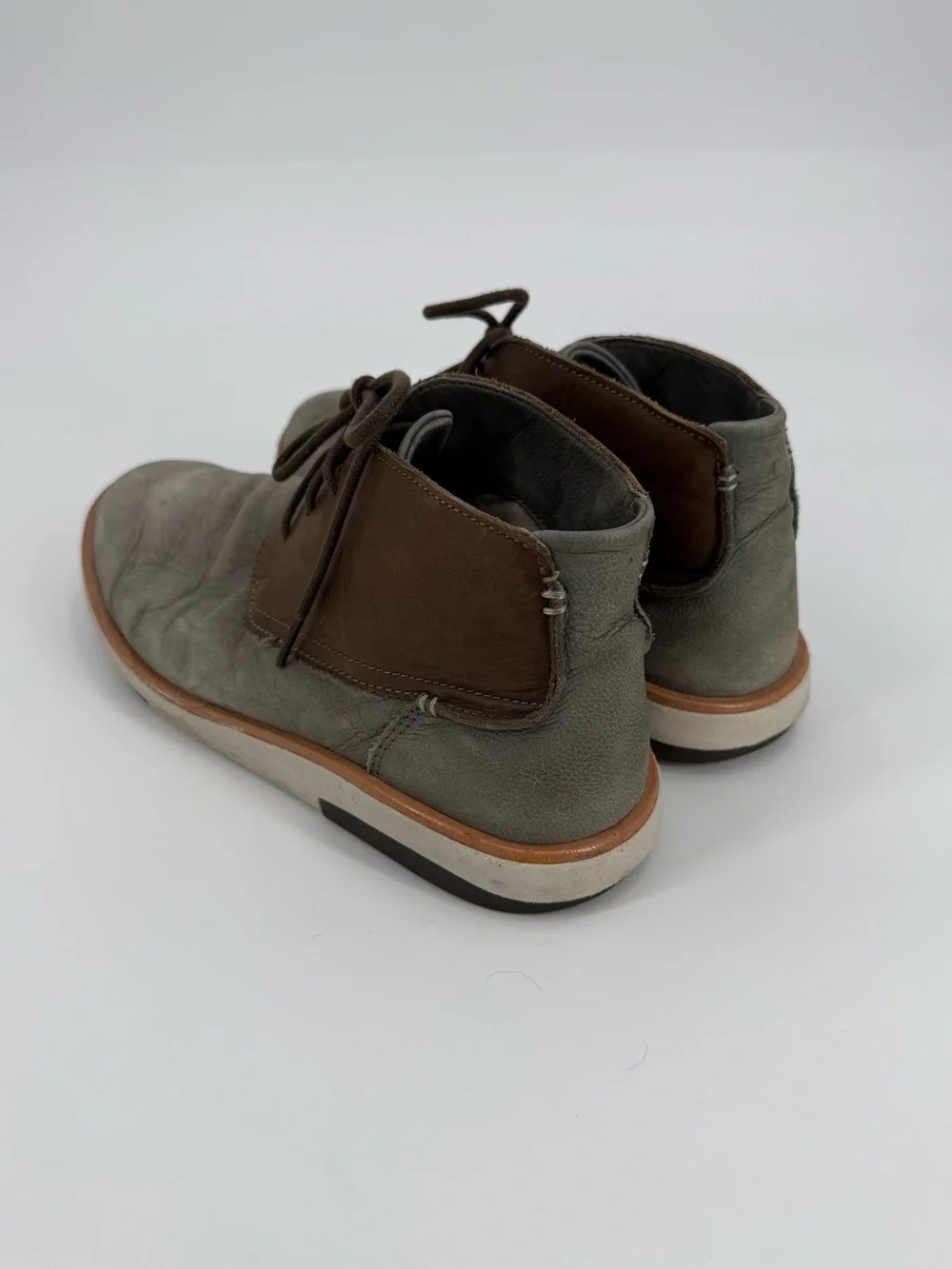 Olukai Men's Kalia Puki Leather Chukka Boot | Sage / Brown | 10